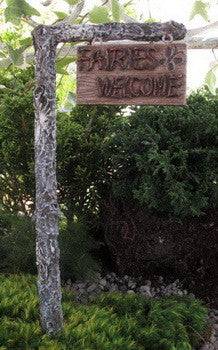 FAIRY WELCOME SIGN + POST