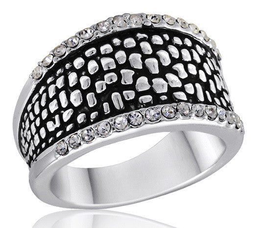 Size 6-10, Ring, Pebble w/CZ Border